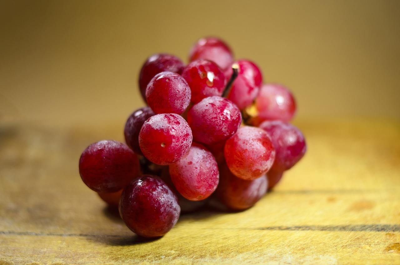 Red Flame Grapes