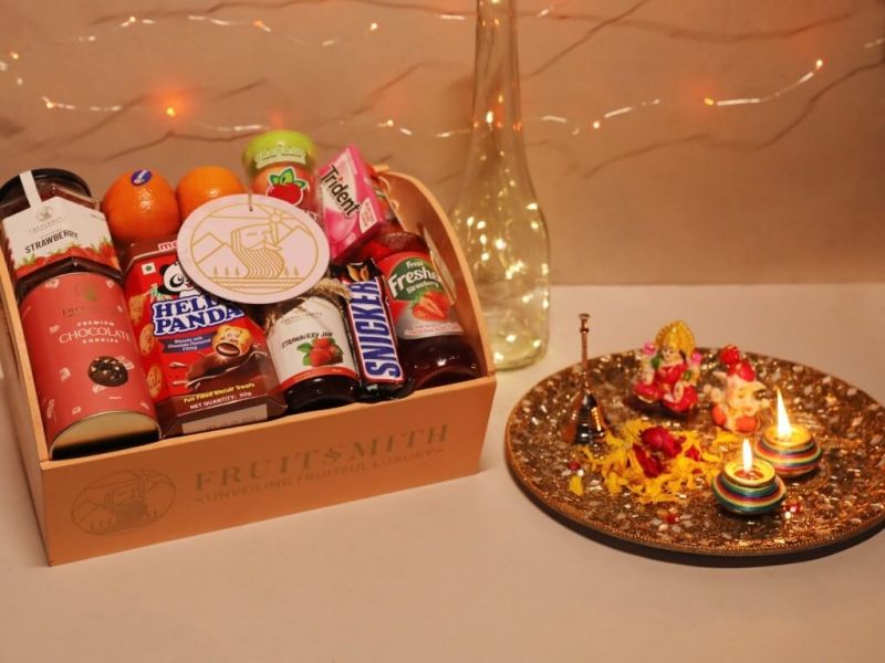 Buy order Online Fresh Diwali Chocoberry Hamper at Best Price in delhi ncr online store