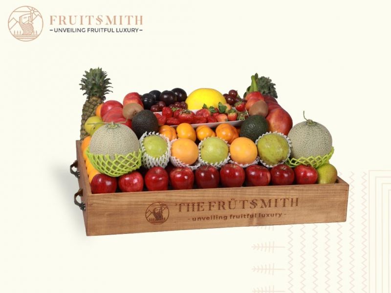 Buy Online Fresh Abundence Luxury Fruit Gift Tray at Best Price