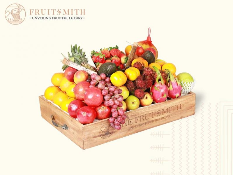 Buy Online Allurance Gourmet Assorted Delight Fruit Gift Tray at Best Price