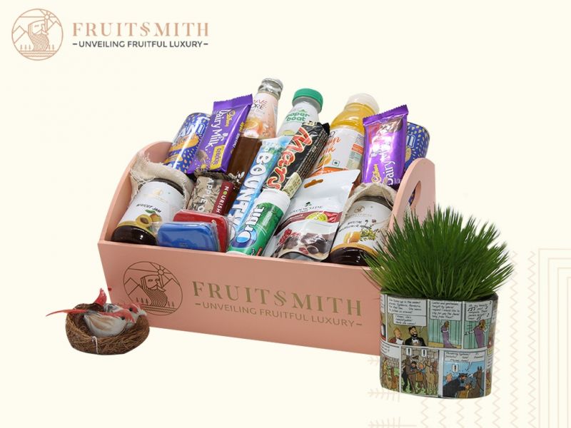 Buy Online Gourmet Assorted Gift Hamper at Best Price Delhi NCR