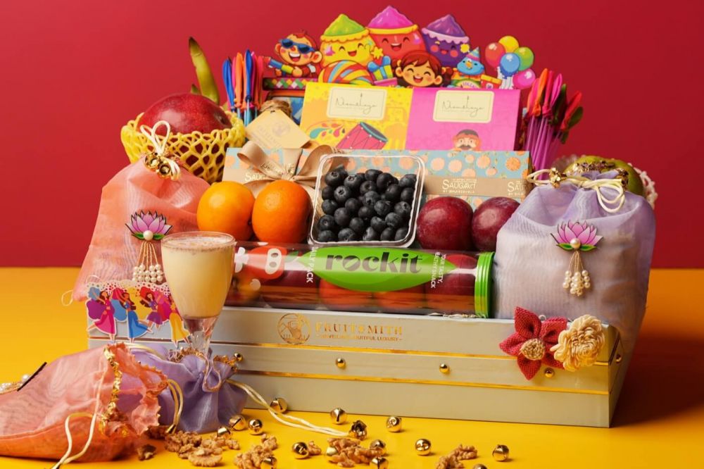 Holi Hamper 11
