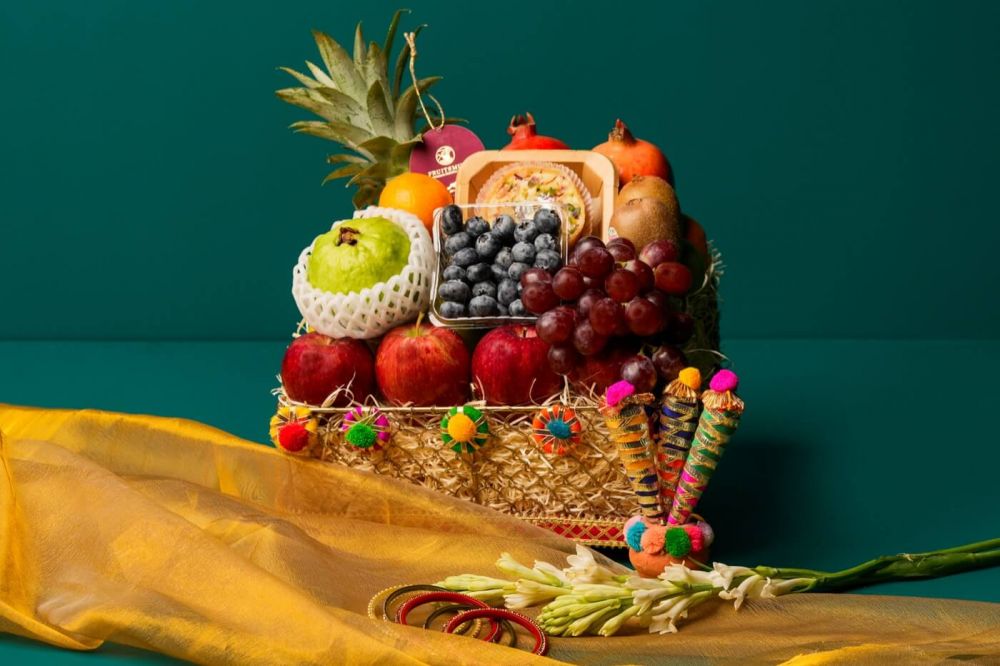 Teej Hamper 7