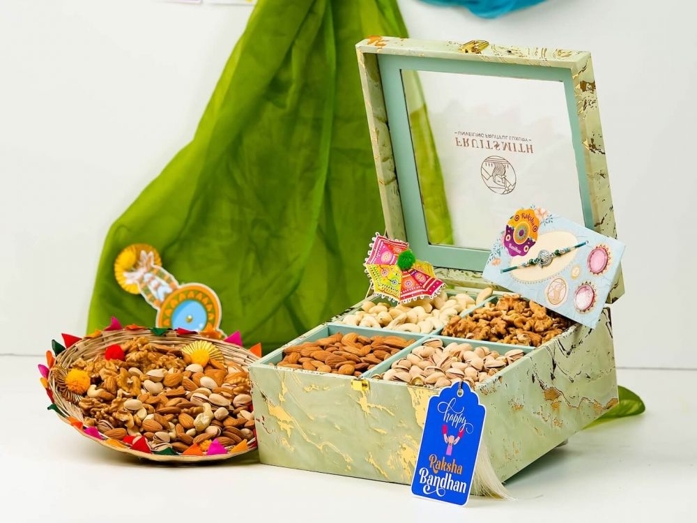 Rakhi Hamper 3