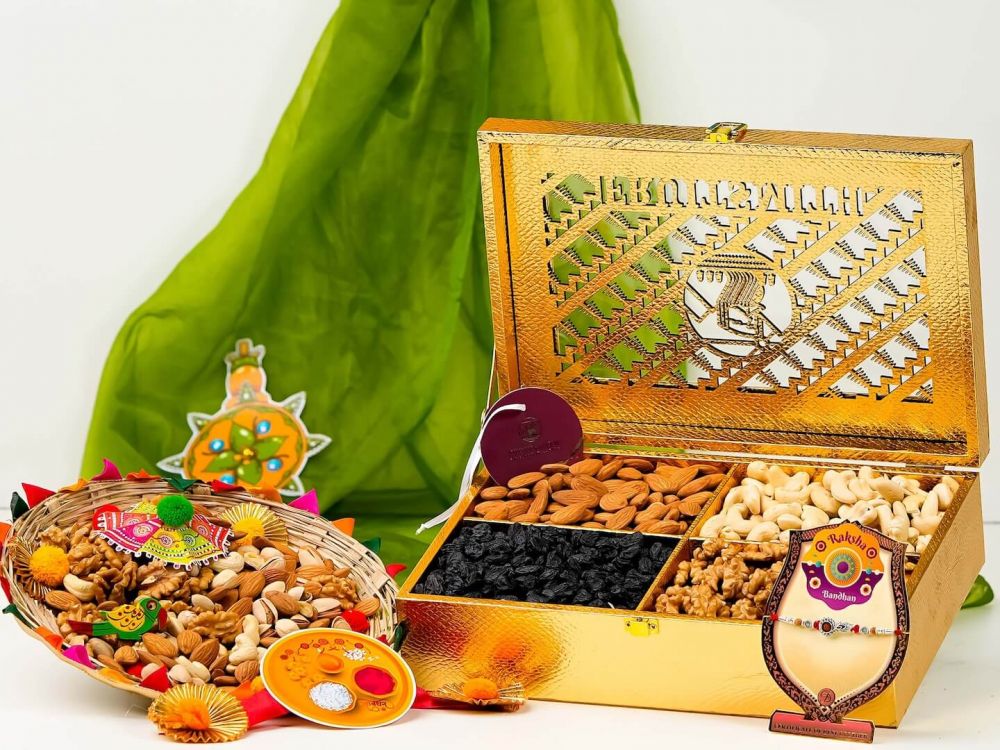 Rakhi Hamper 5