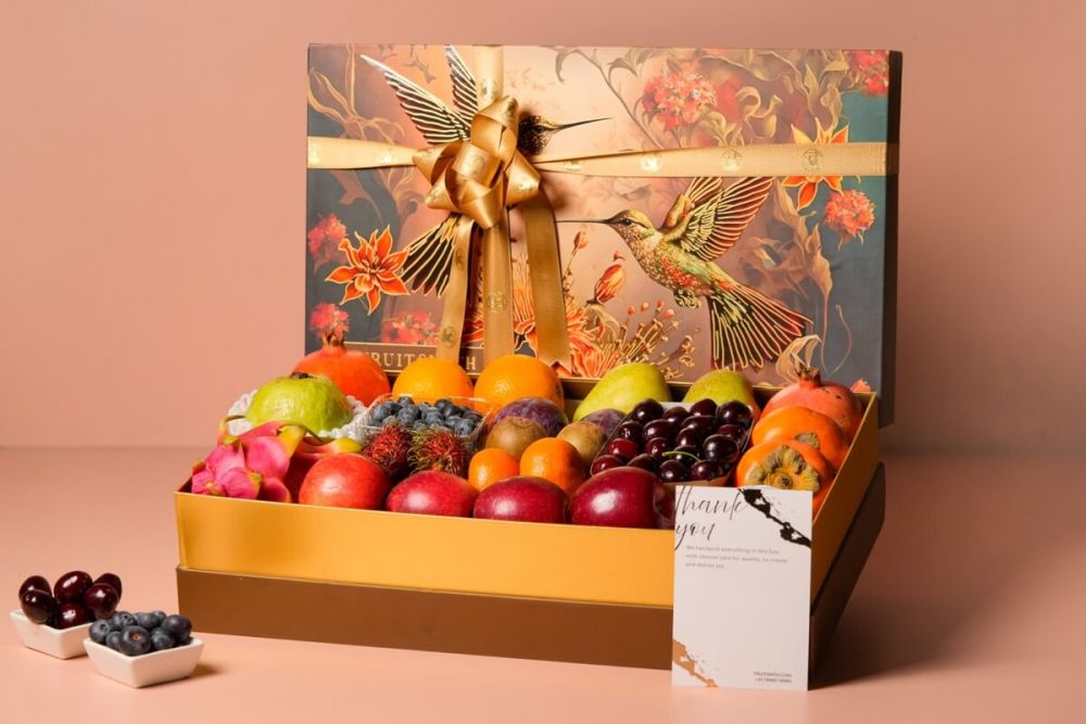 Peacock Nutty Hamper(Silver Plated)