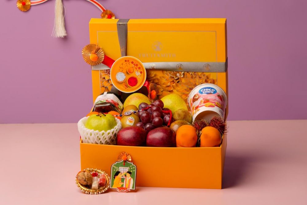 Rakhi Hamper 1