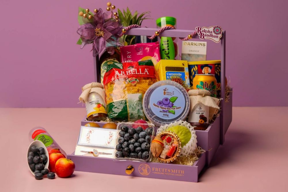 Rakhi Hamper 9